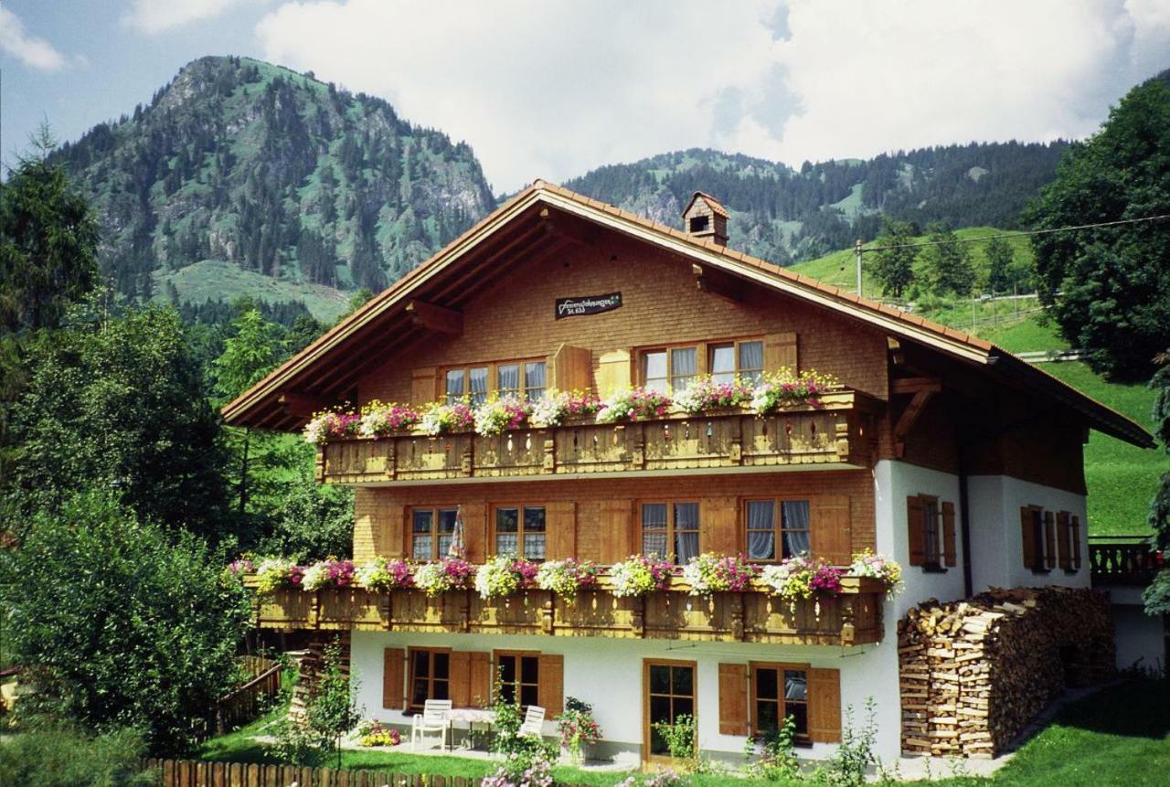 Ferienwohnung Haus Petra und Toni Holzheu Bad Hindelang Exterior foto